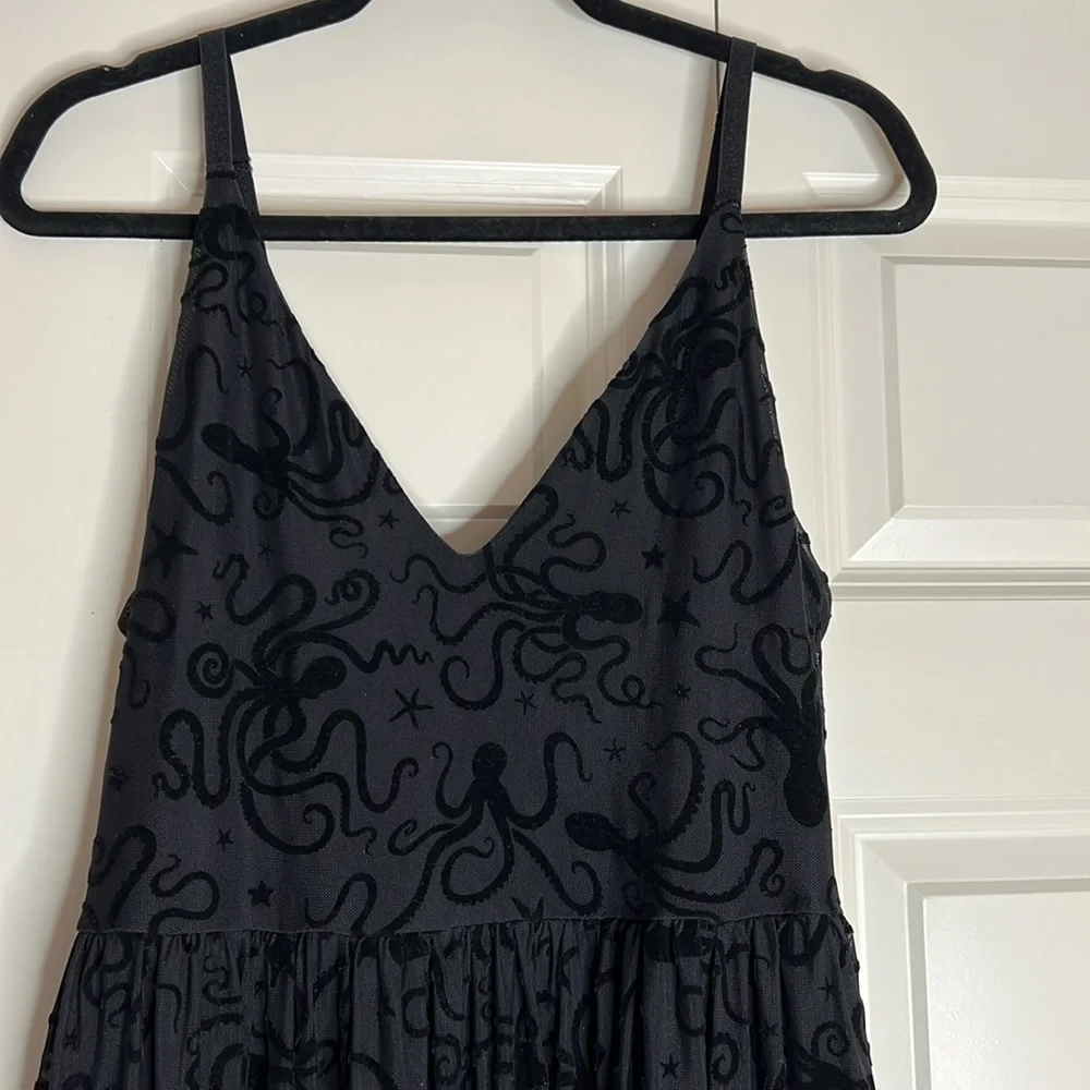 Blackmilk Flocktapus Sheer Midaxi Dress ~ LIMITED Black Size Large - Picture 9 of 16